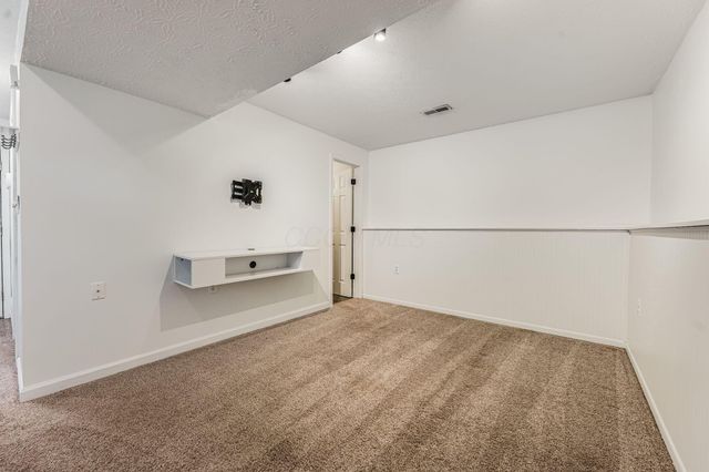 3752 Cypress Creek Drive, Columbus, OH 43228