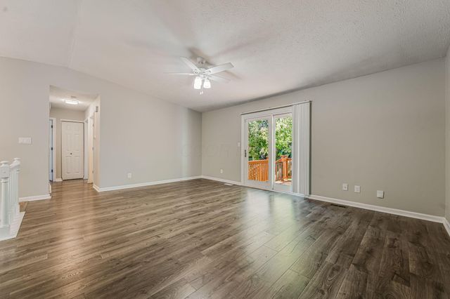 3752 Cypress Creek Drive, Columbus, OH 43228