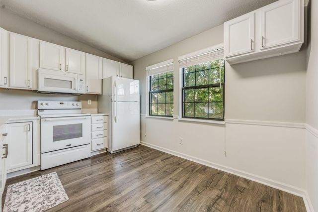 3752 Cypress Creek Drive, Columbus, OH 43228