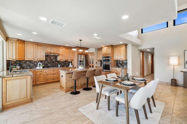 282 Serena Drive, Palm Desert, CA 92260