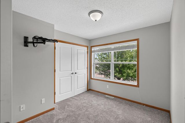 26814 Meadow Ridge Drive, Elko New Market, MN 55020