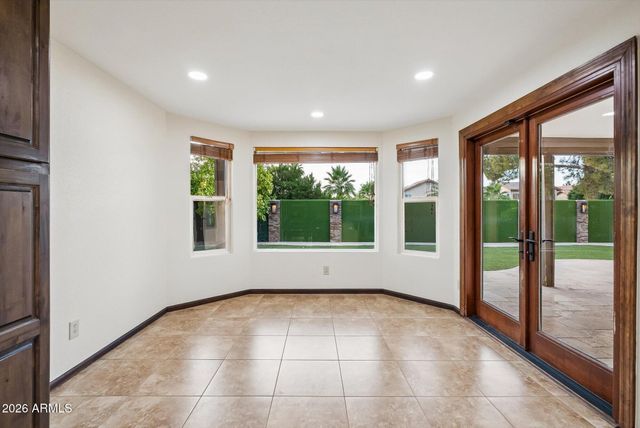 2202 E EGRET Court, Gilbert, AZ 85234