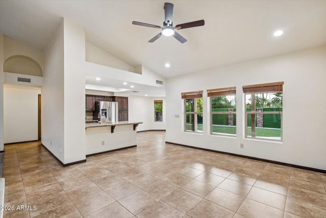 2202 E EGRET Court, Gilbert, AZ 85234