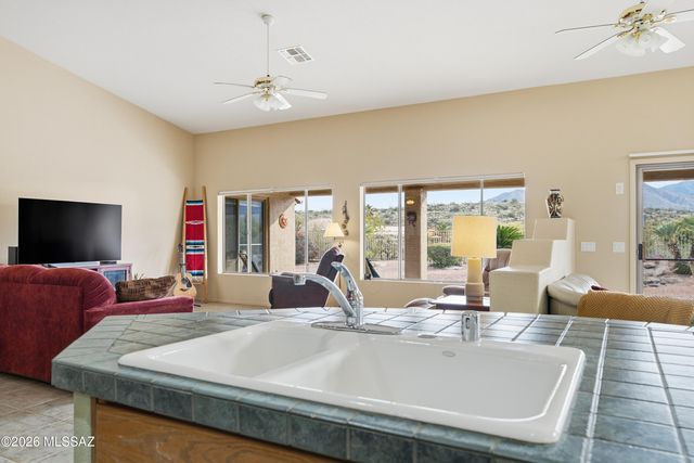 38511 S Lake Crest Drive, Tucson, AZ 85739