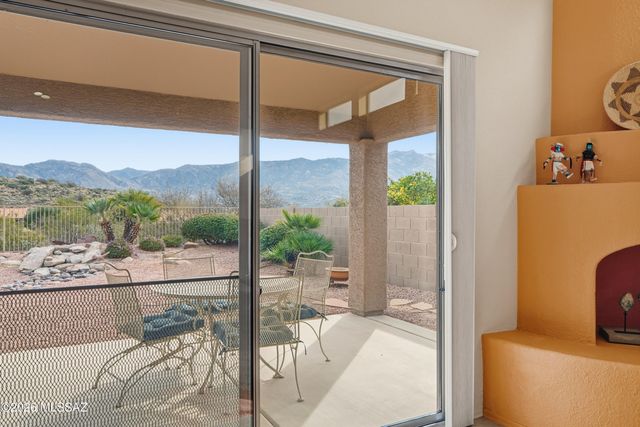 38511 S Lake Crest Drive, Tucson, AZ 85739