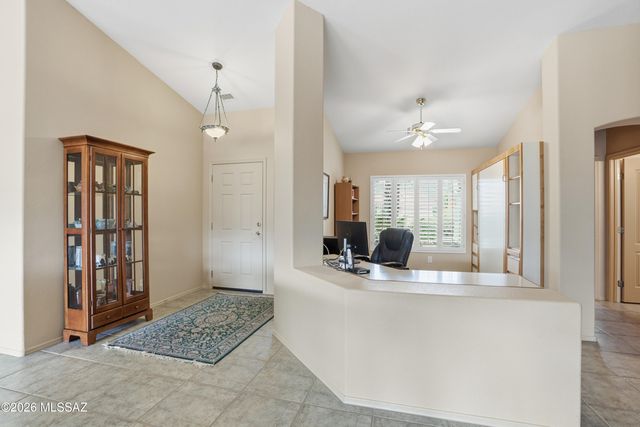 38511 S Lake Crest Drive, Tucson, AZ 85739