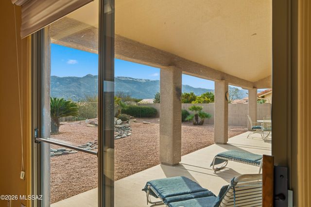 38511 S Lake Crest Drive, Tucson, AZ 85739