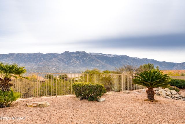 38511 S Lake Crest Drive, Tucson, AZ 85739