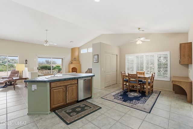 38511 S Lake Crest Drive, Tucson, AZ 85739