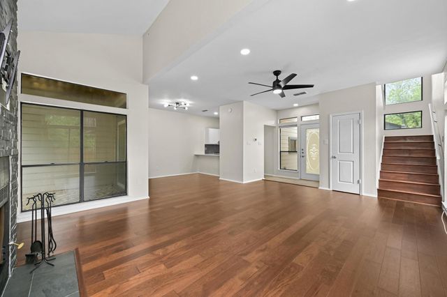 8307 Bradford Edward CV B, Austin, TX 78759