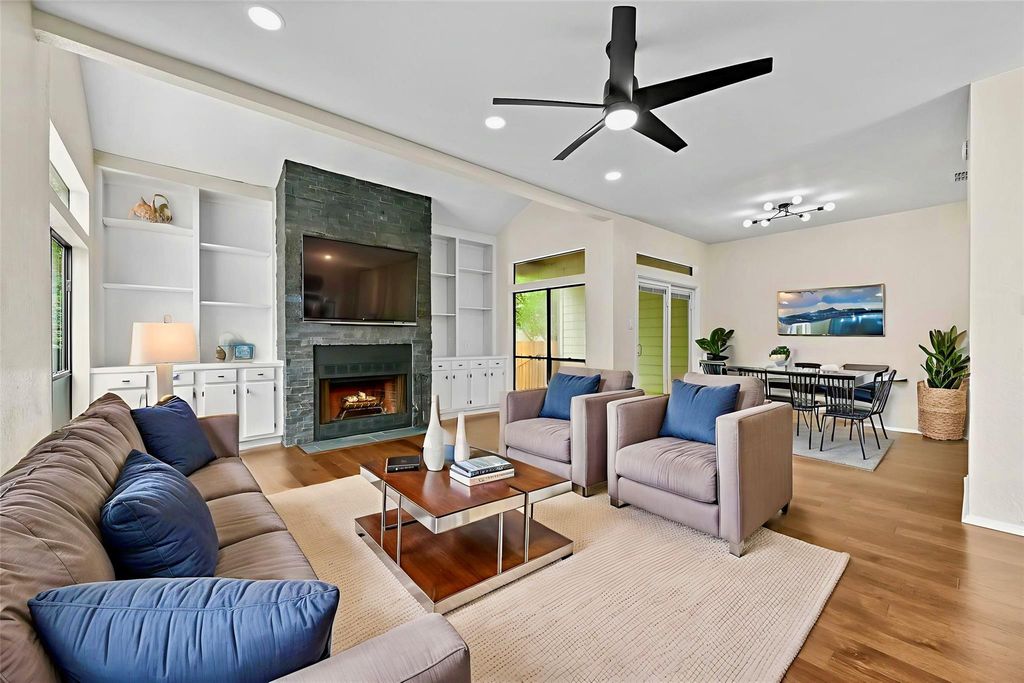 8307 Bradford Edward CV B, Austin, TX 78759