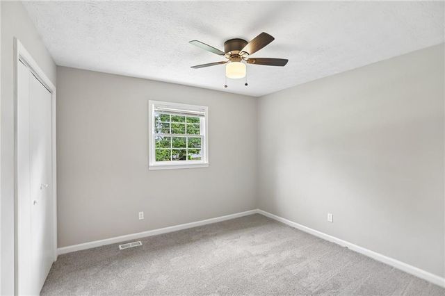 6041 Ridge Way, Douglasville, GA 30135