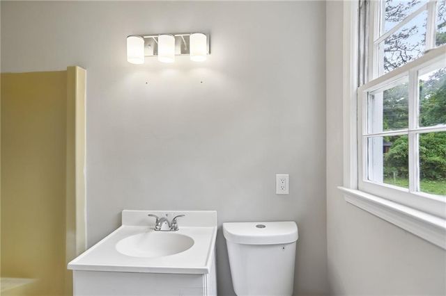6041 Ridge Way, Douglasville, GA 30135