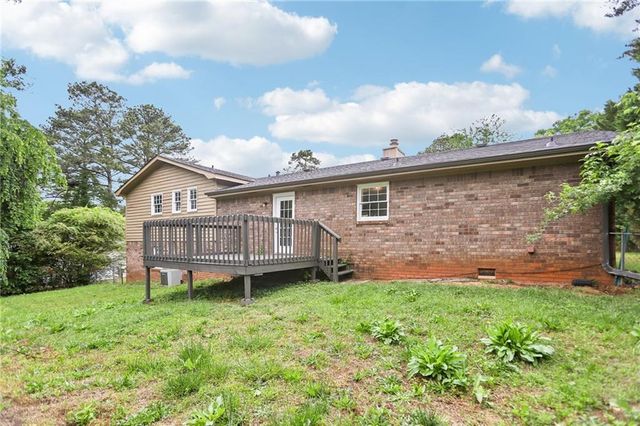 6041 Ridge Way, Douglasville, GA 30135