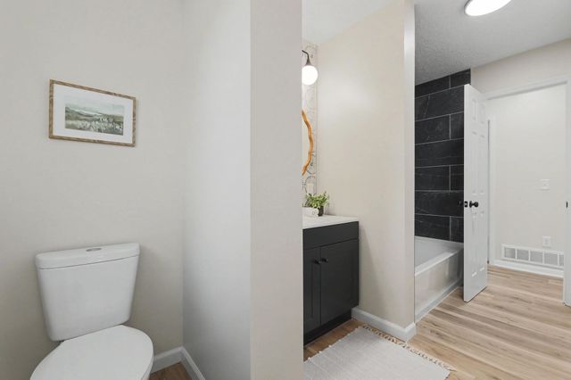 3820 W 18th St N, Wichita, KS 67203