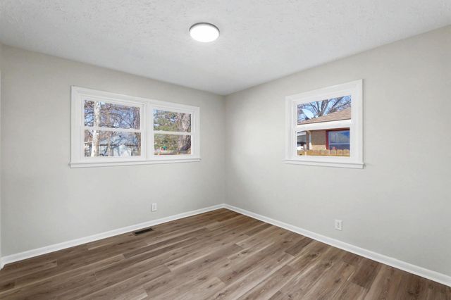 3820 W 18th St N, Wichita, KS 67203