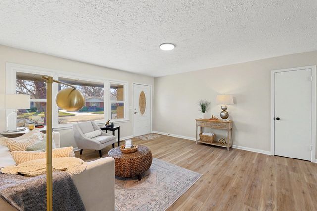 3820 W 18th St N, Wichita, KS 67203