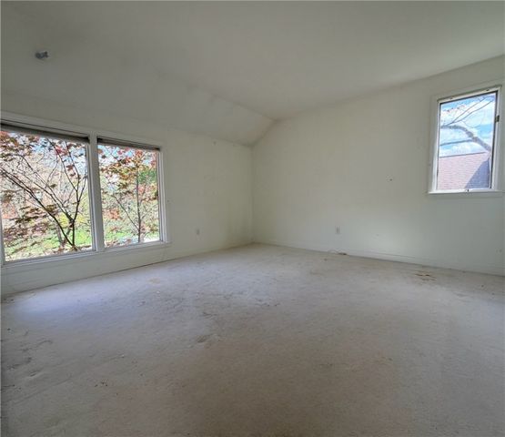 505 Colony Ct, Pine Twp, PA 15044
