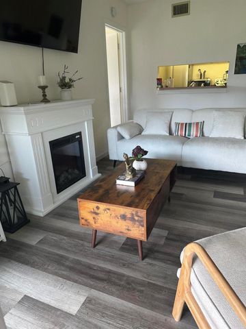 6447 Chasewood Drive C, Jupiter, FL 33458