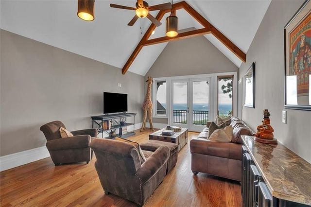 89 Somerset Lane, Cartersville, GA 30121