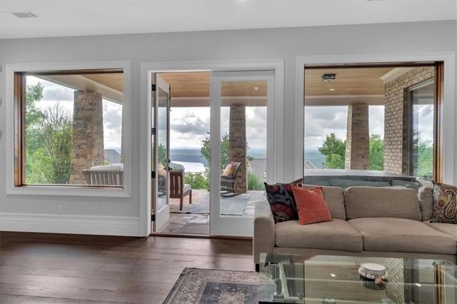 89 Somerset Lane, Cartersville, GA 30121