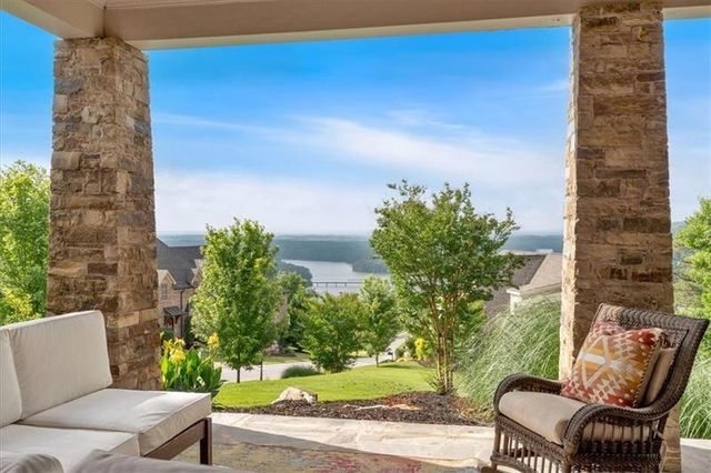 89 Somerset Lane, Cartersville, GA 30121