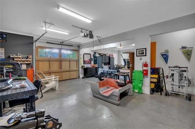 89 Somerset Lane, Cartersville, GA 30121