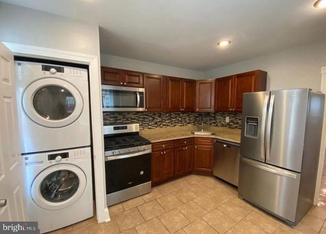 1246 S BONSALL ST, Philadelphia, PA 19146