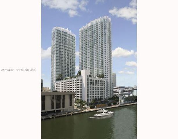 41 SE 5th St 911, Miami, FL 33131
