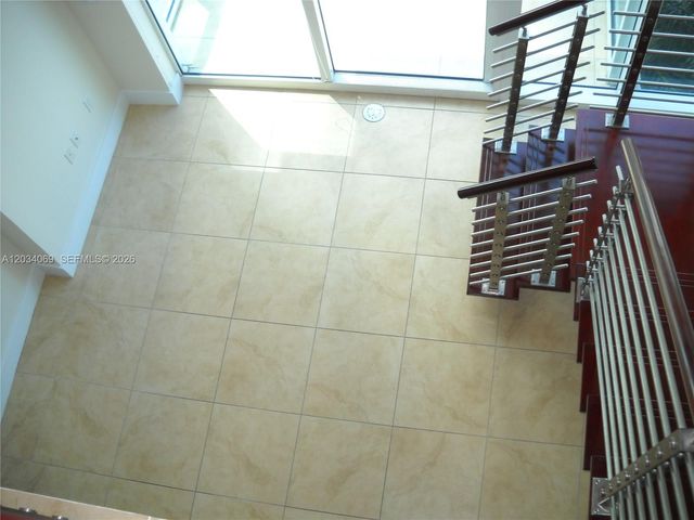 41 SE 5th St 911, Miami, FL 33131