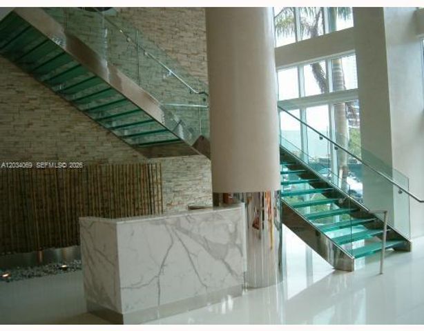 41 SE 5th St 911, Miami, FL 33131