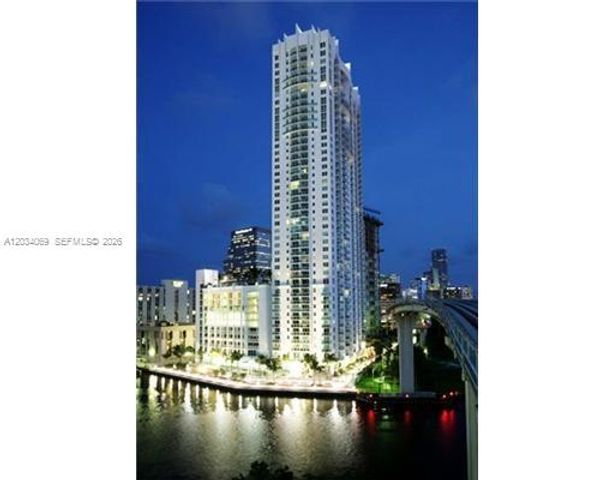 41 SE 5th St 911, Miami, FL 33131