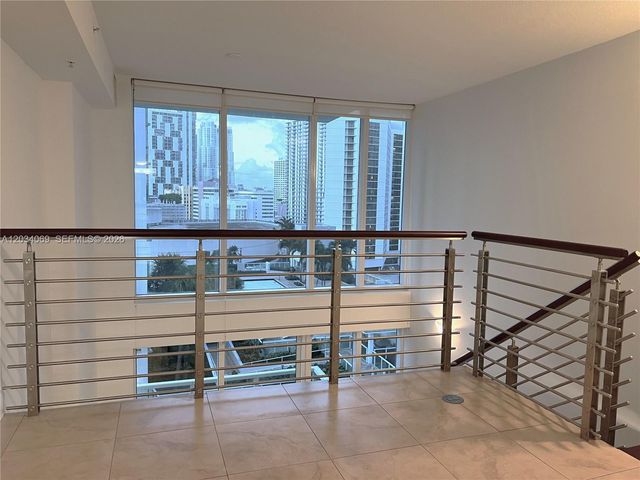 41 SE 5th St 911, Miami, FL 33131