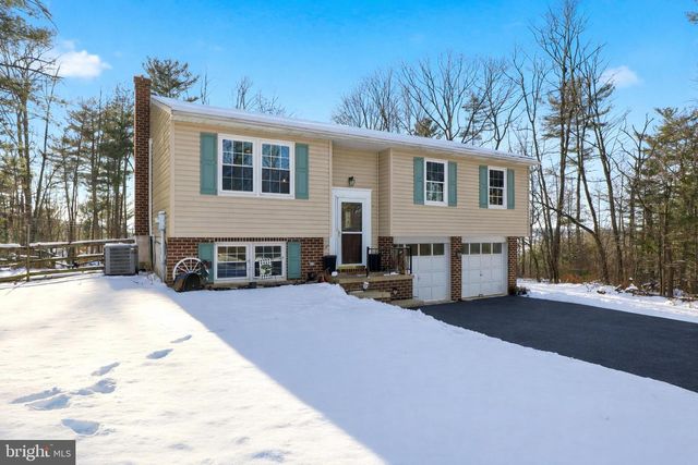276 OAKBROOK DR, Felton, PA 17322