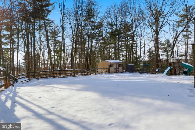 276 OAKBROOK DR, Felton, PA 17322