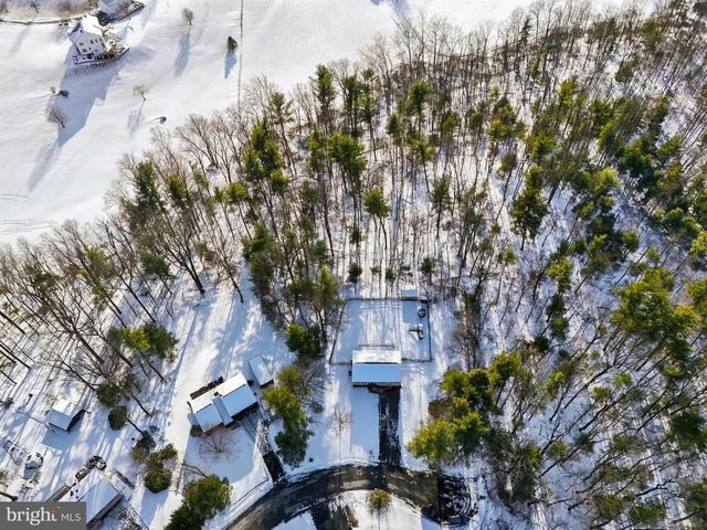 276 OAKBROOK DR, Felton, PA 17322