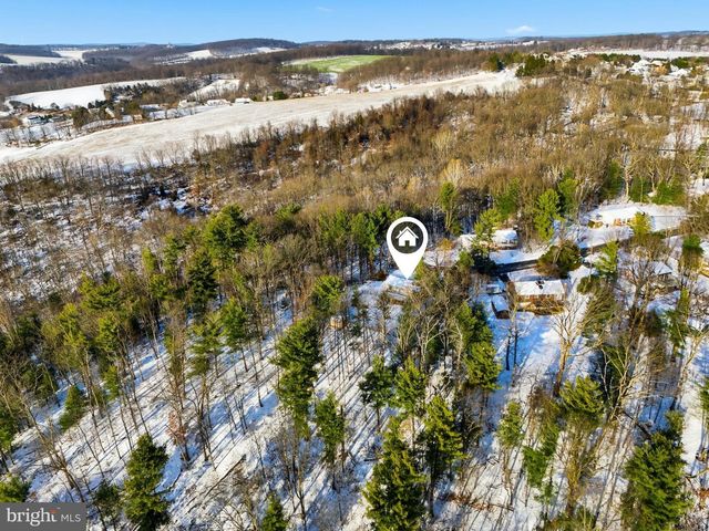 276 OAKBROOK DR, Felton, PA 17322