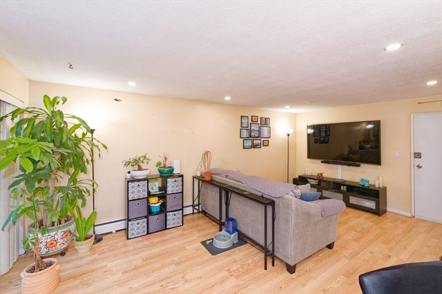 66 Main St 16A, Stoneham, MA 02180