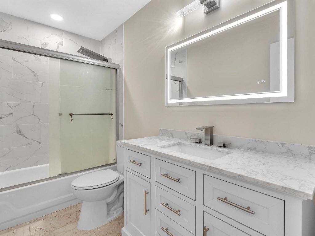 Image 38 of property listing at 7222 Carmel Court, Boca Raton, FL 33433