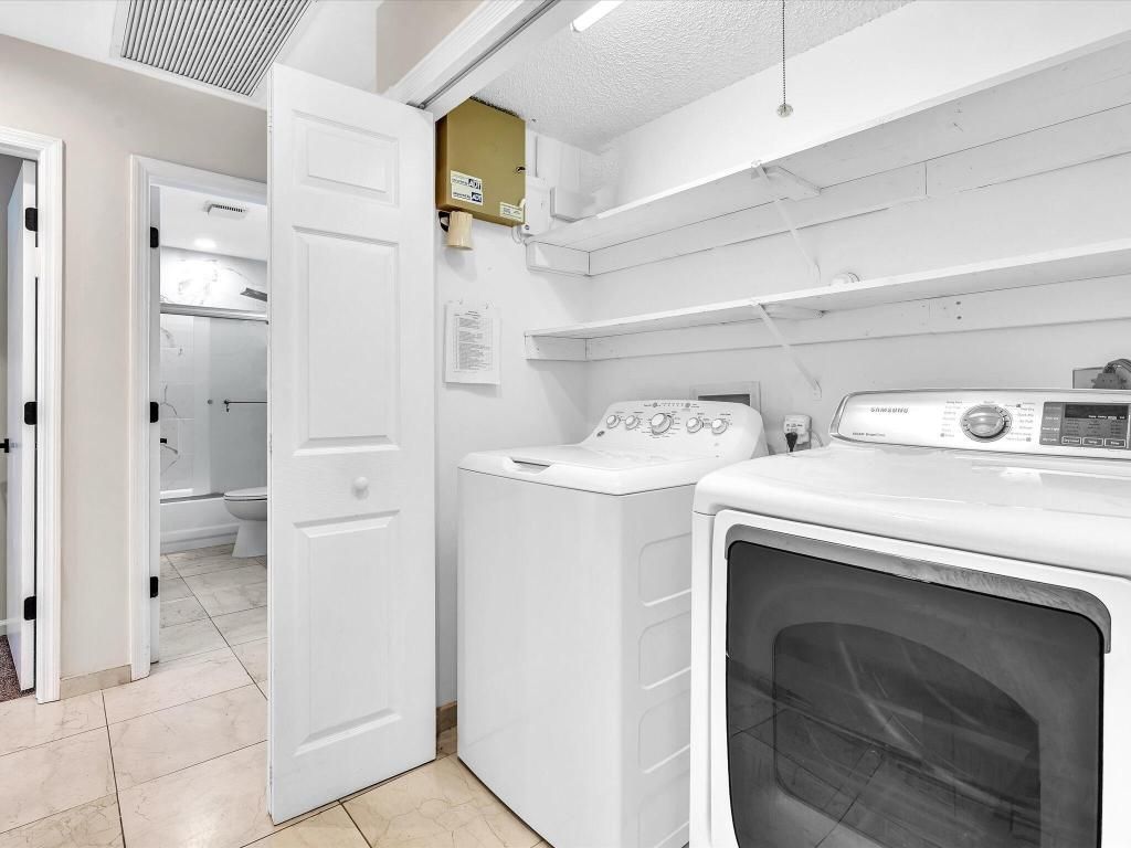 Image 40 of property listing at 7222 Carmel Court, Boca Raton, FL 33433