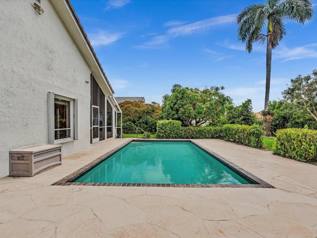 Image 45 of property listing at 7222 Carmel Court, Boca Raton, FL 33433