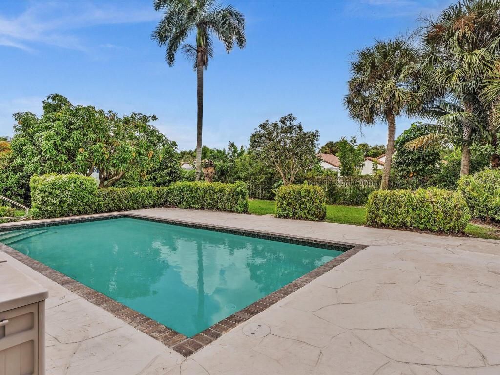 Image 46 of property listing at 7222 Carmel Court, Boca Raton, FL 33433