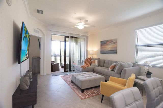 17724 GAWTHROP DRIVE 308, Bradenton, FL 34211