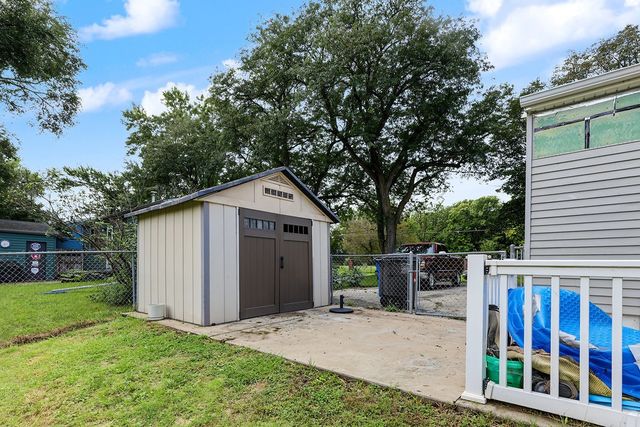 2601 24th Street, Des Moines, IA 50310