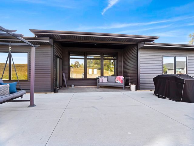 10205 Battle Run Way, Fort Wayne, IN 46835