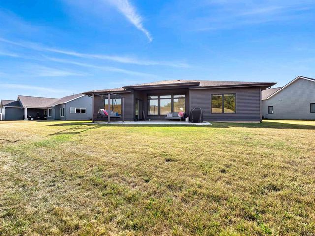 10205 Battle Run Way, Fort Wayne, IN 46835