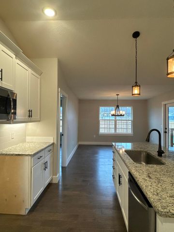 301 S Aspen Street, Buffalo, MO 65622