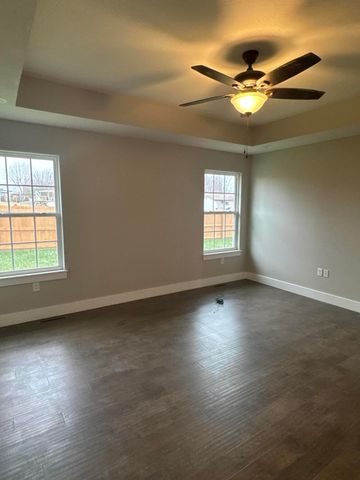 301 S Aspen Street, Buffalo, MO 65622