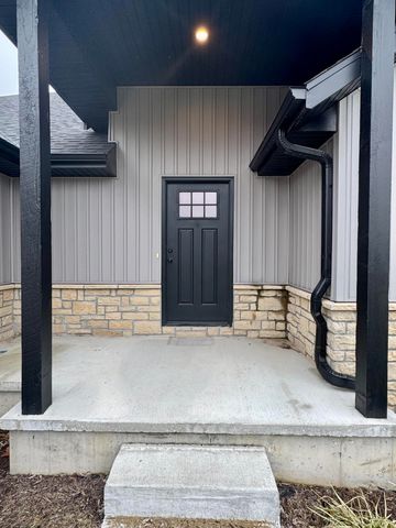 301 S Aspen Street, Buffalo, MO 65622