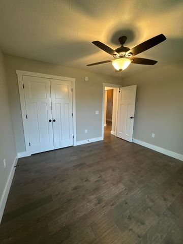 301 S Aspen Street, Buffalo, MO 65622